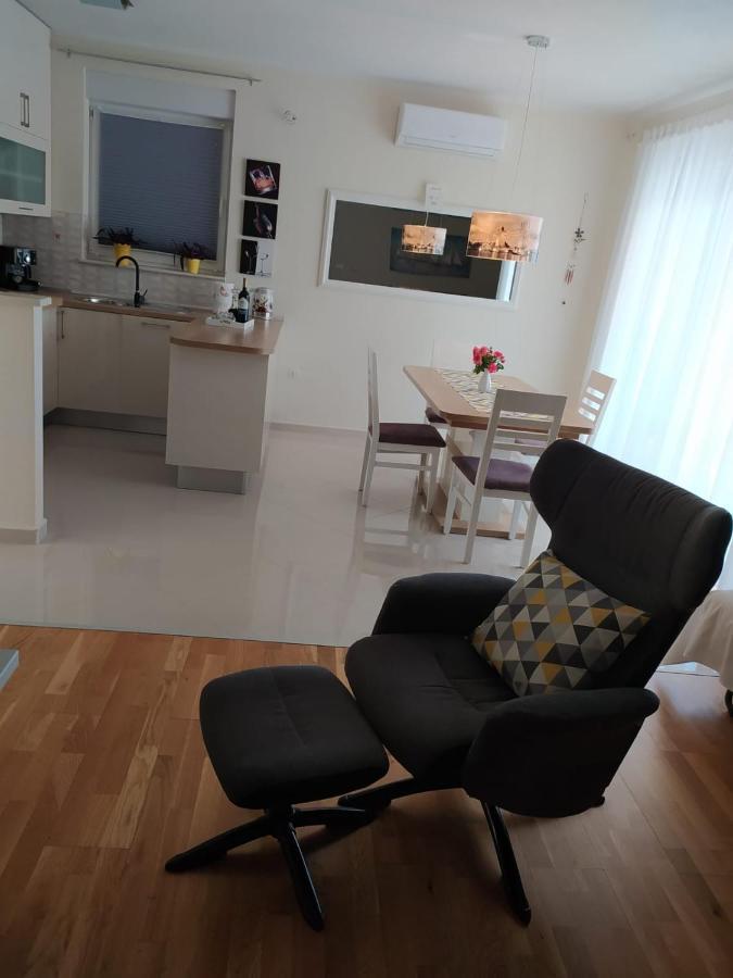 Apartman Pejic,Makarska,Veliko Brdo ภายนอก รูปภาพ